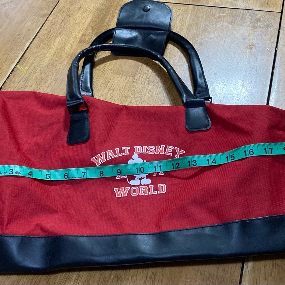 Beautiful walt Disney 1971 world bag - Picture 10 of 11